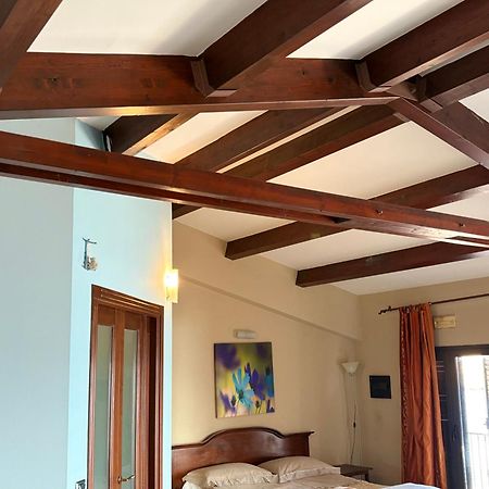 B&B Capomulini Luaran gambar