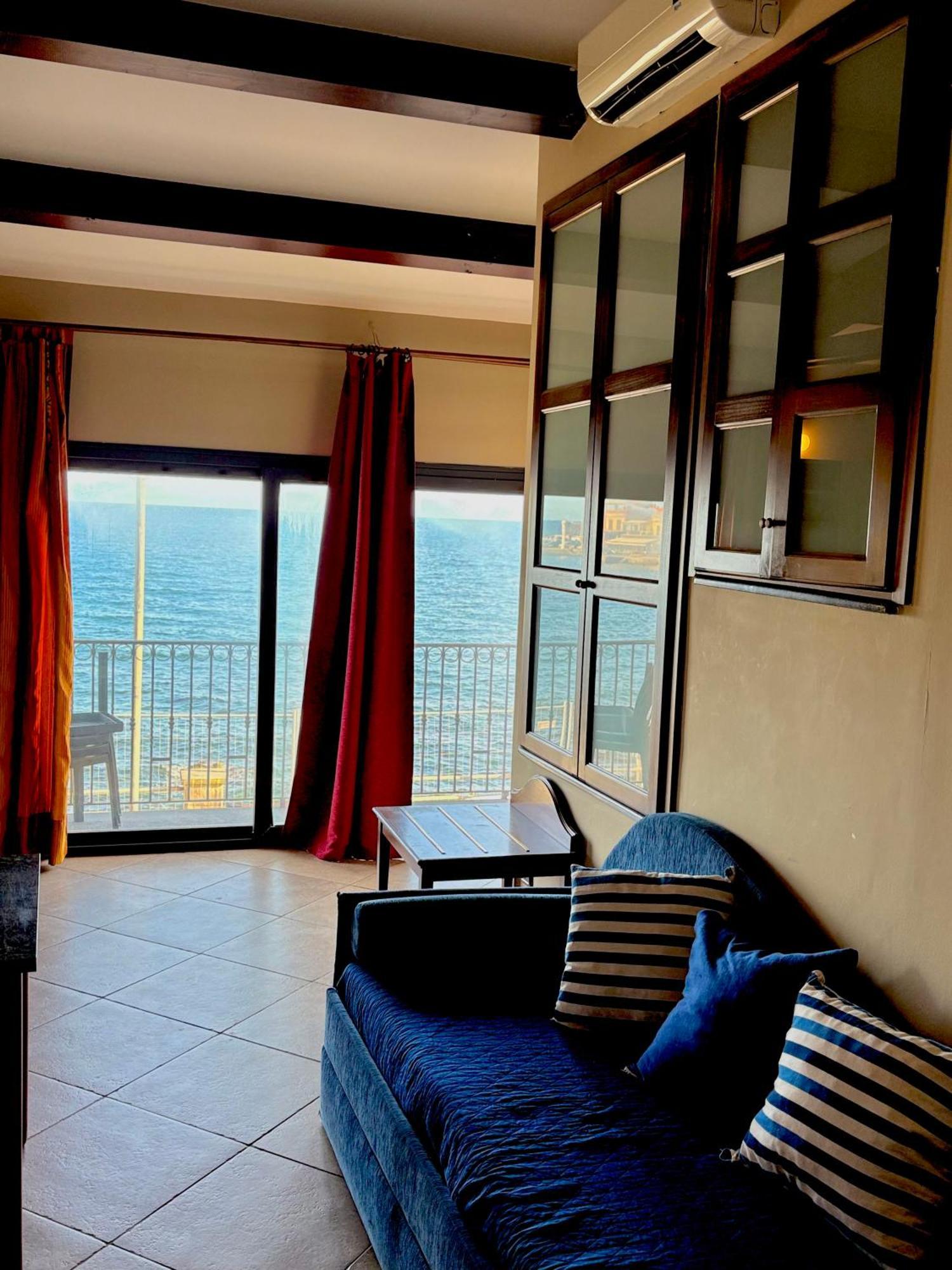 B&B Capomulini Luaran gambar